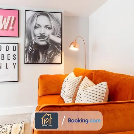 Appartamento Stylish Two Bed Town Centre By Movida Group Short Lets & Serviced With Parking